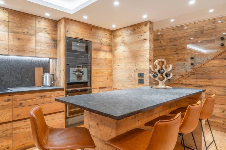 Gîte pour 10 personnes, avec balcon à Madonna di Campiglio - 2