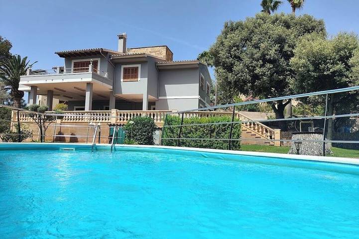 Villa für 8 Personen, mit Garten und Terrasse - 1