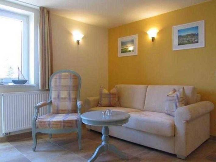 Ferienwohnung für 6 Personen, mit Balkon in Binz