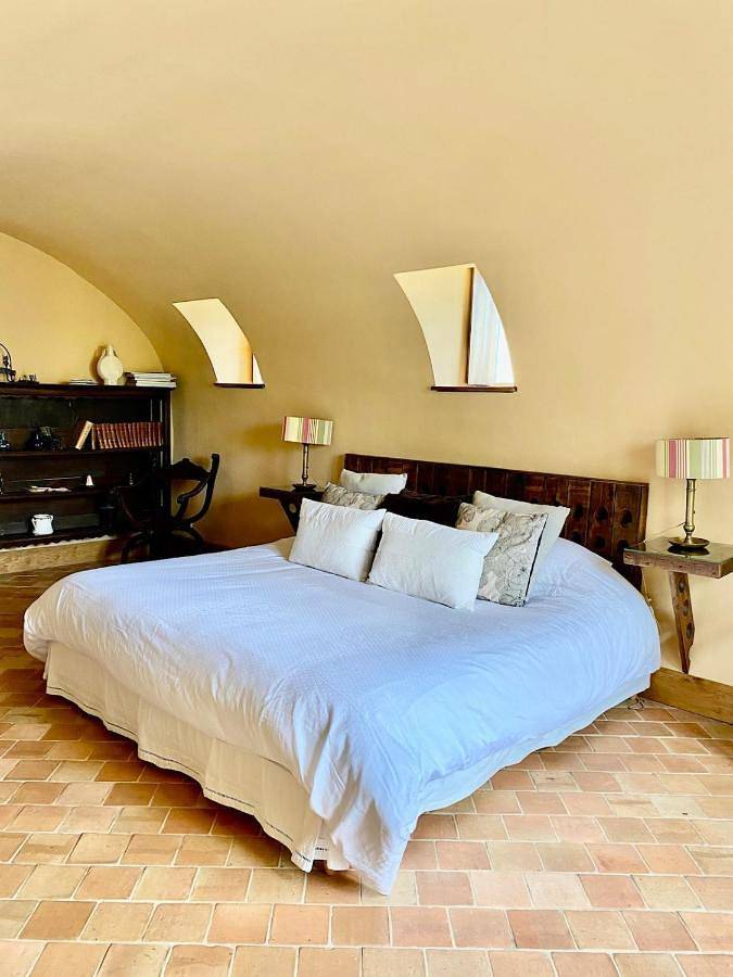 Chambre d’hôte pour 2 personnes, avec jacuzzi ainsi que jardin et piscine dans l' Aisne - 2