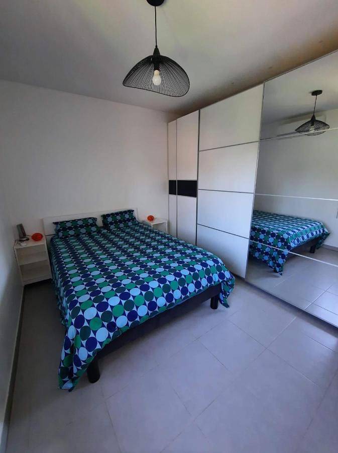 Location de vacances pour 5 personnes, avec Terrasse et Jardin à Lunel - 3