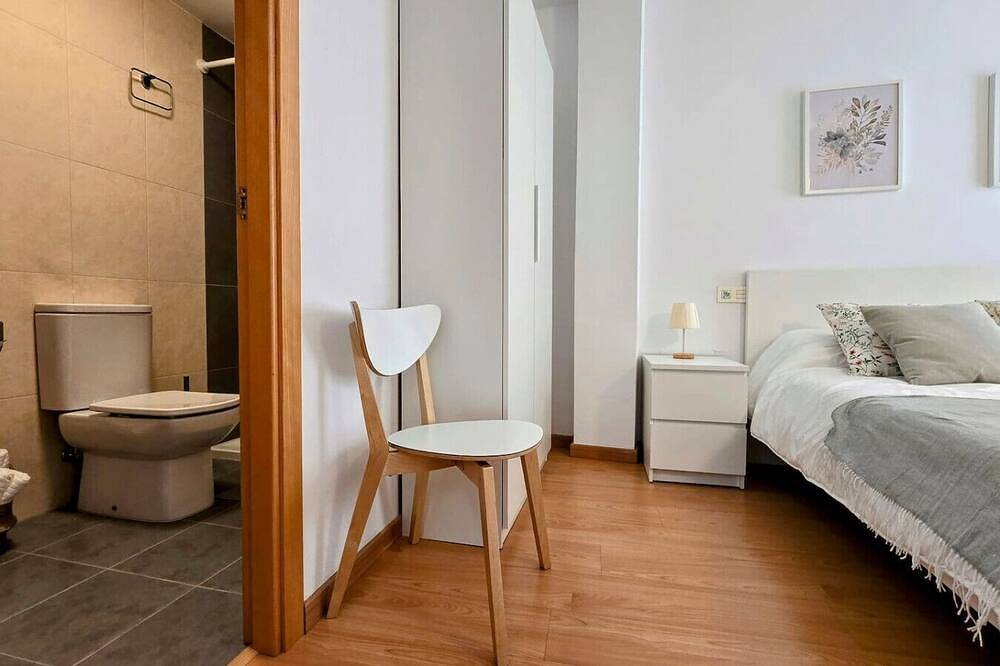Apartamento entero, Discover Trazona from This Central & Peaceful Flat in Tarazona, Provincia de Zaragoza