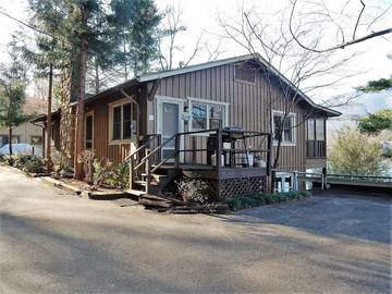 Log Cabin for 8 Guests in Rutherford County, Picture 2