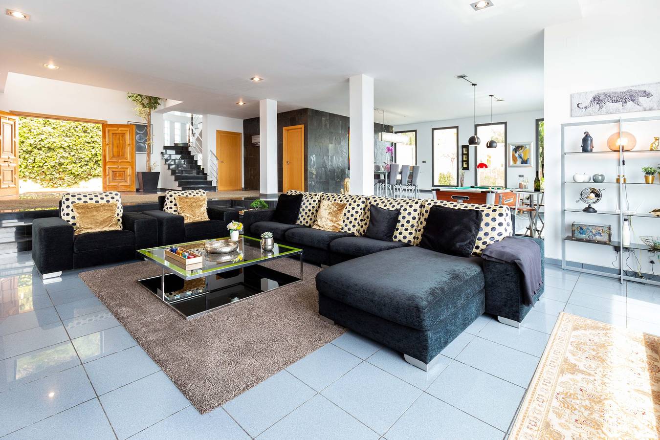 Villa 'Holivista' met zeezicht, wifi en airconditioning in Torremuelle, Benalmádena