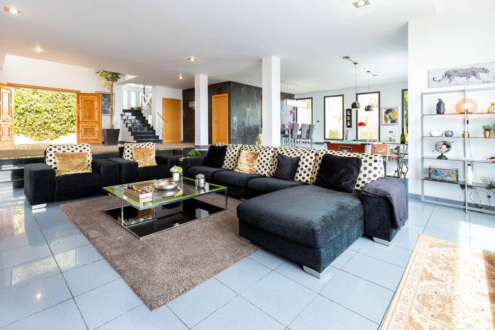 Villa 'Holivista' mit Meerblick, Wi-Fi und Klimaanlage in Torremuelle, Benalmádena