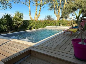 Cottage pour 6 personnes, avec vue ainsi que piscine et jardin, animaux acceptés à Ventenac-en-Minervois