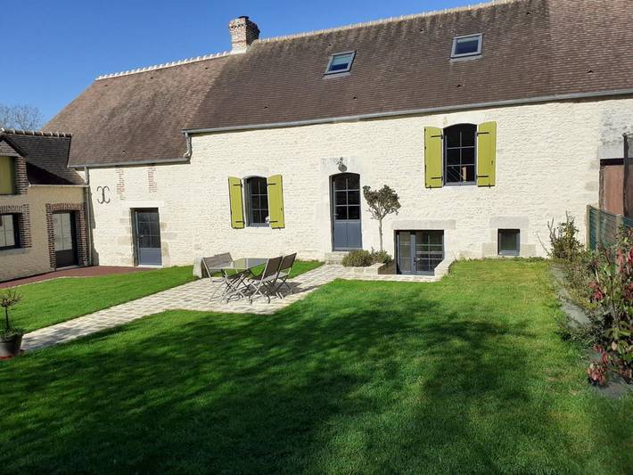 Gîte pour 6 personnes, avec Terrasse et Jardin à Aunou-sur-Orne