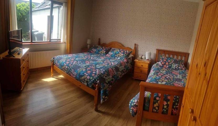 Chambre d’hôte pour 6 personnes, avec jardin à Ballycastle