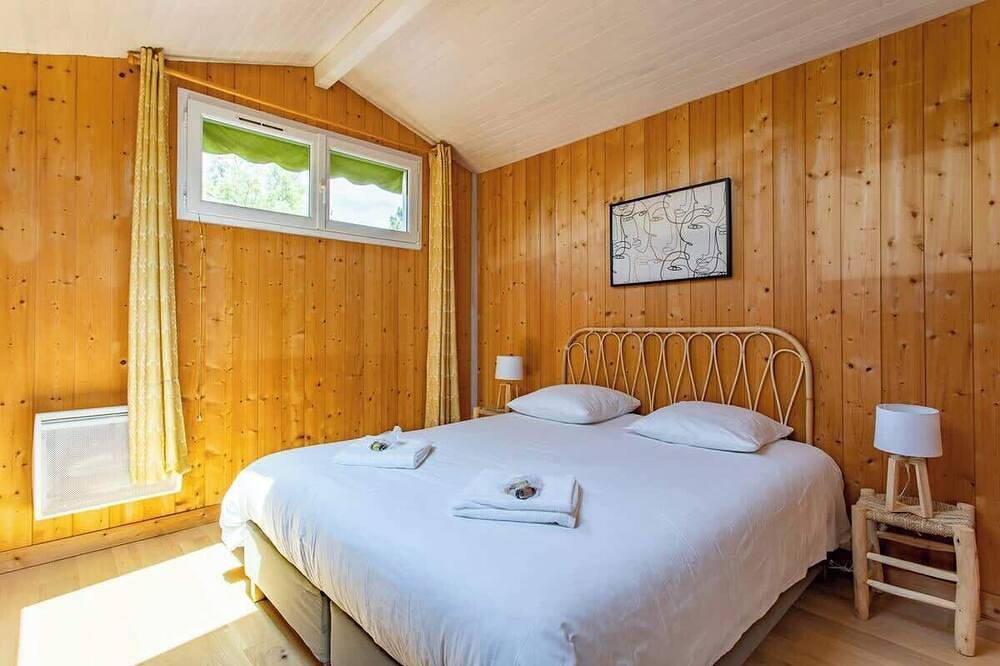 Apartamento entero, Villa des Sables: Cosy Apartment with Bassin View and Balcony in Le Canon, Lège-Cap-Ferret
