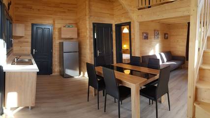 Chalet pour 7 Personnes dans Saint-Laurent-en-Grandvaux, Parc naturel régional du Haut-Jura, Photo 2