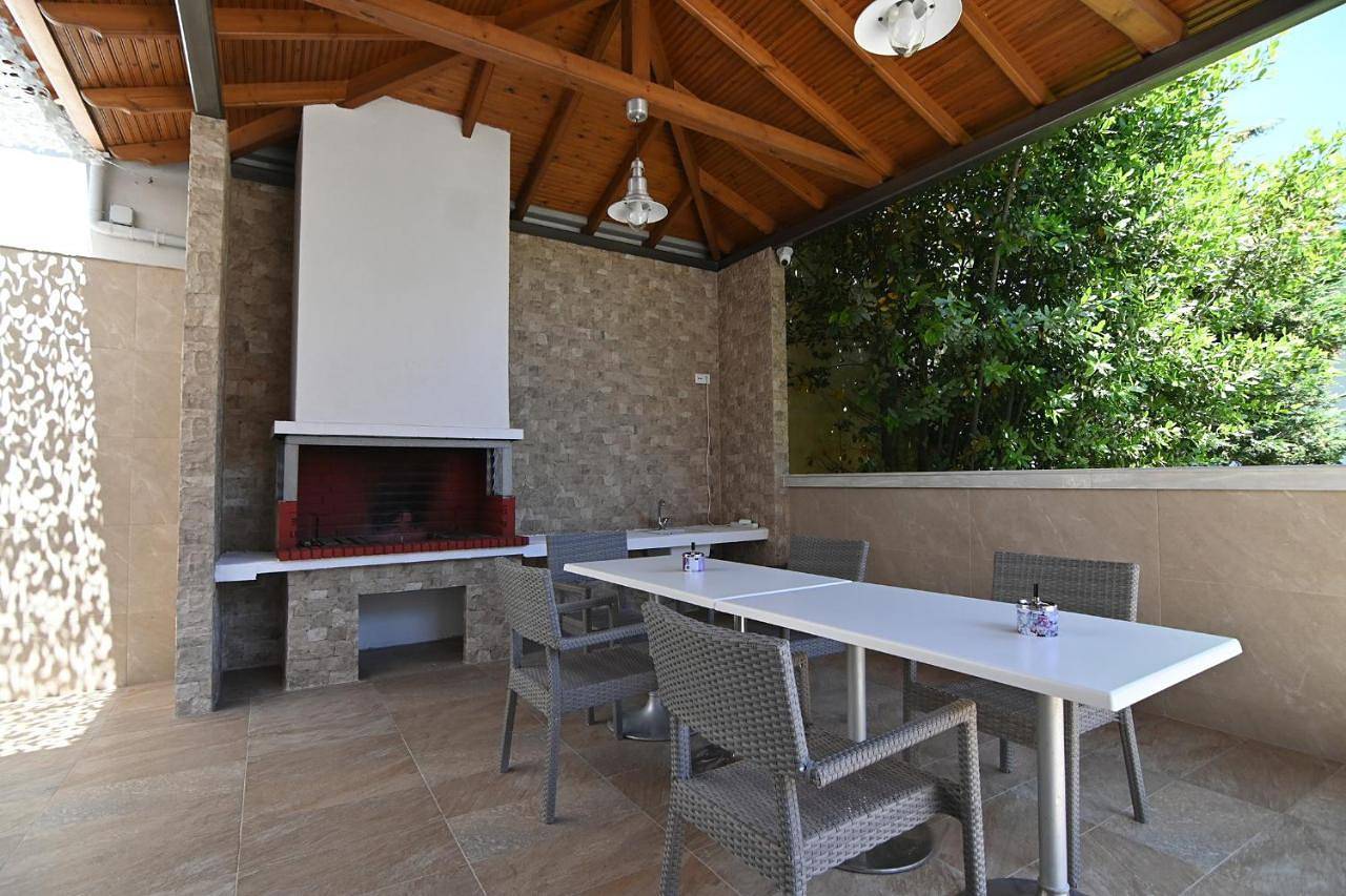 Ganze Wohnung, Villa Amalia Sun Beach in Paralia Vrasna, Thessaloniki und Umgebung