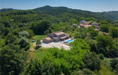 Ferienhaus für 12 Personen in Pazin, Zentralistrien, Bild 2