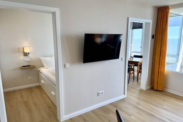 Ganze Wohnung, Al Mare - Modernes App. mit Balkon, Meerblick, Pkw-Stellplatz, Wlan. Haustiere in List (Sylt), Sylt