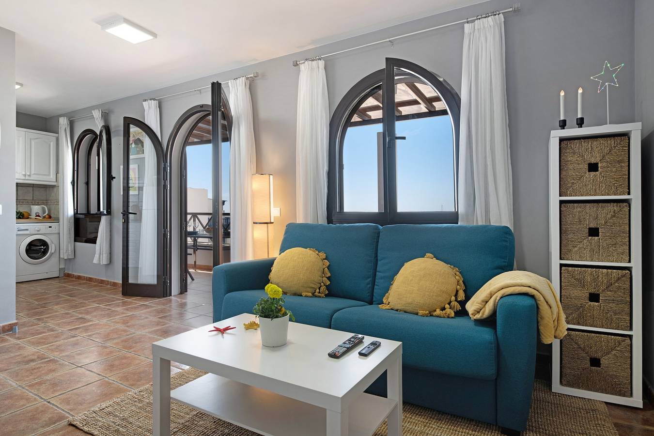 Appartement entier, Appartement de vacances « La Estrella Ii » avec vue sur la mer, Wi-Fi et climatisation in Playa Blanca, Yaiza