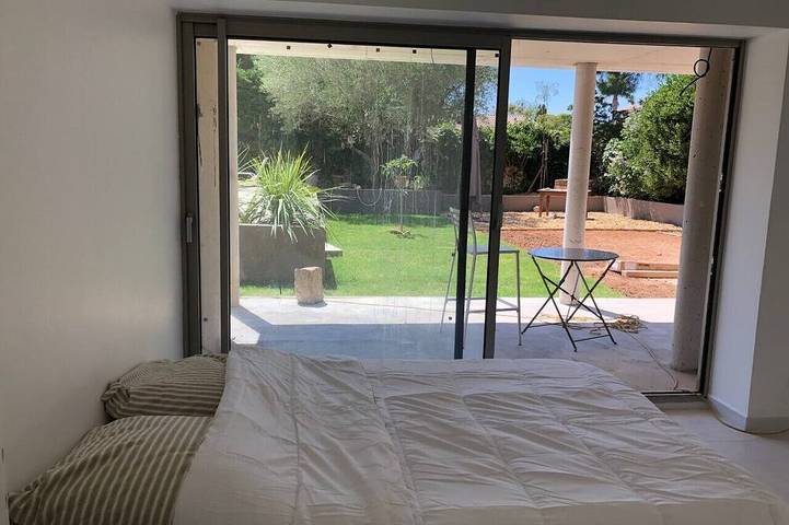 Location de vacances pour 8 personnes, avec terrasse et jardin à Pérols - 4