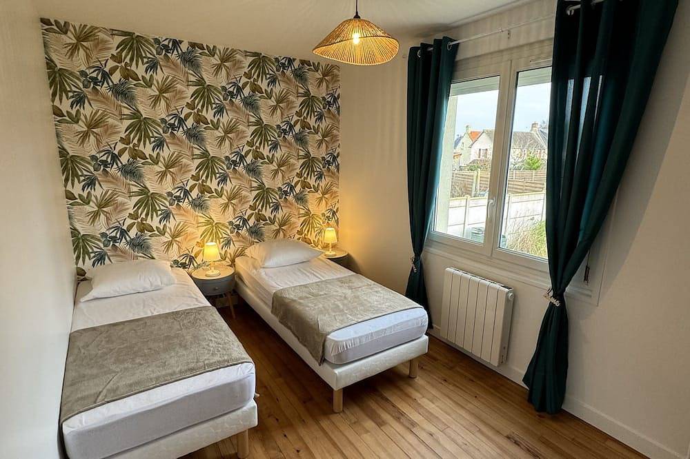 Maison Cosy entre Terre et Mer - proche Golf de Caen in Biéville-Beuville, Région de Caen