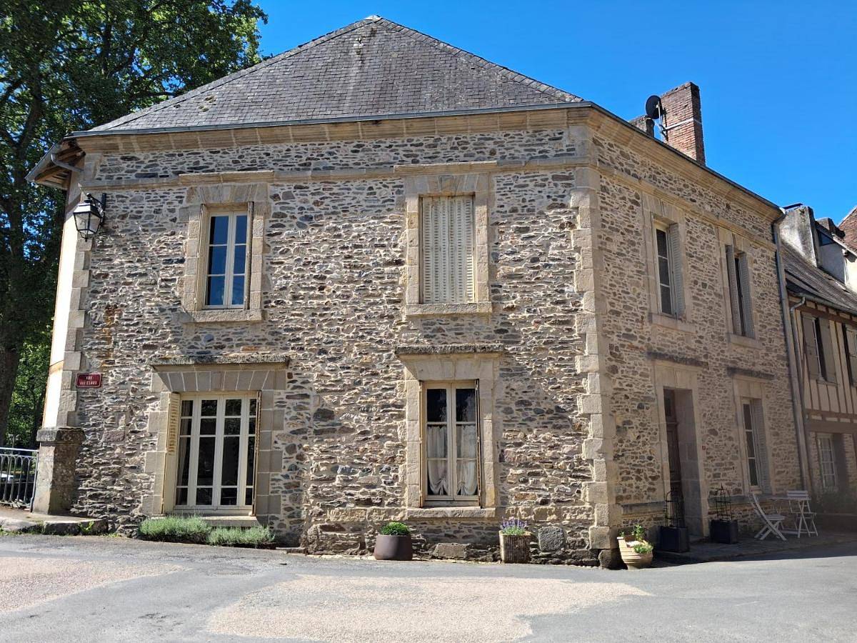 Tres Jolie Maison in Saint-Aurélien, Région de Brive-la-Gaillarde