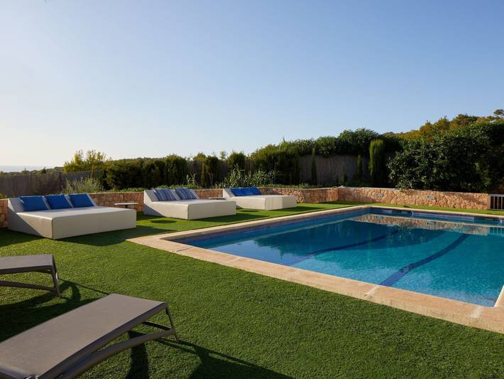 Casa de vacaciones para 2 personas, con piscina además de balcón y jardín en Ibiza - 4