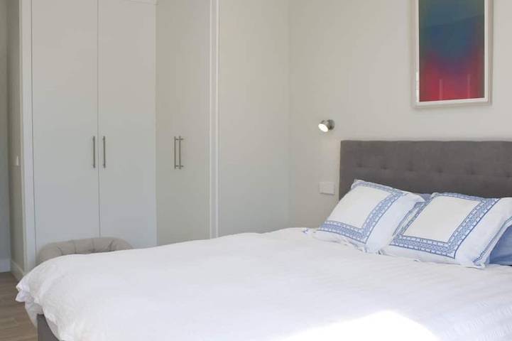 Brand new 3 bedroom villa with swimmingpool and garden in Robledo de Chavela, Madrid Province