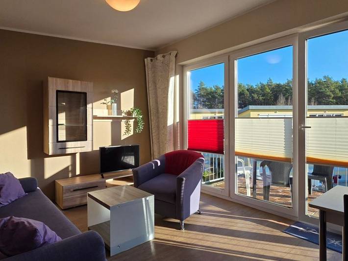 Ferienwohnung für 7 Personen, mit Balkon in Gelbensande