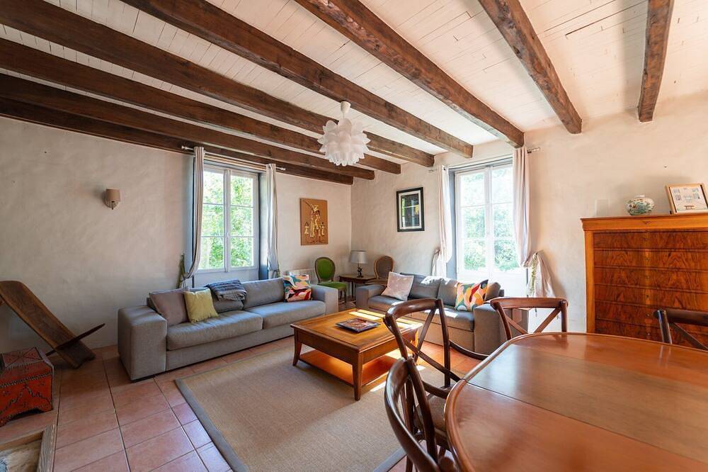 L'Auxance : Grande maison de charme avec piscine in Quinçay, Vienne (France)