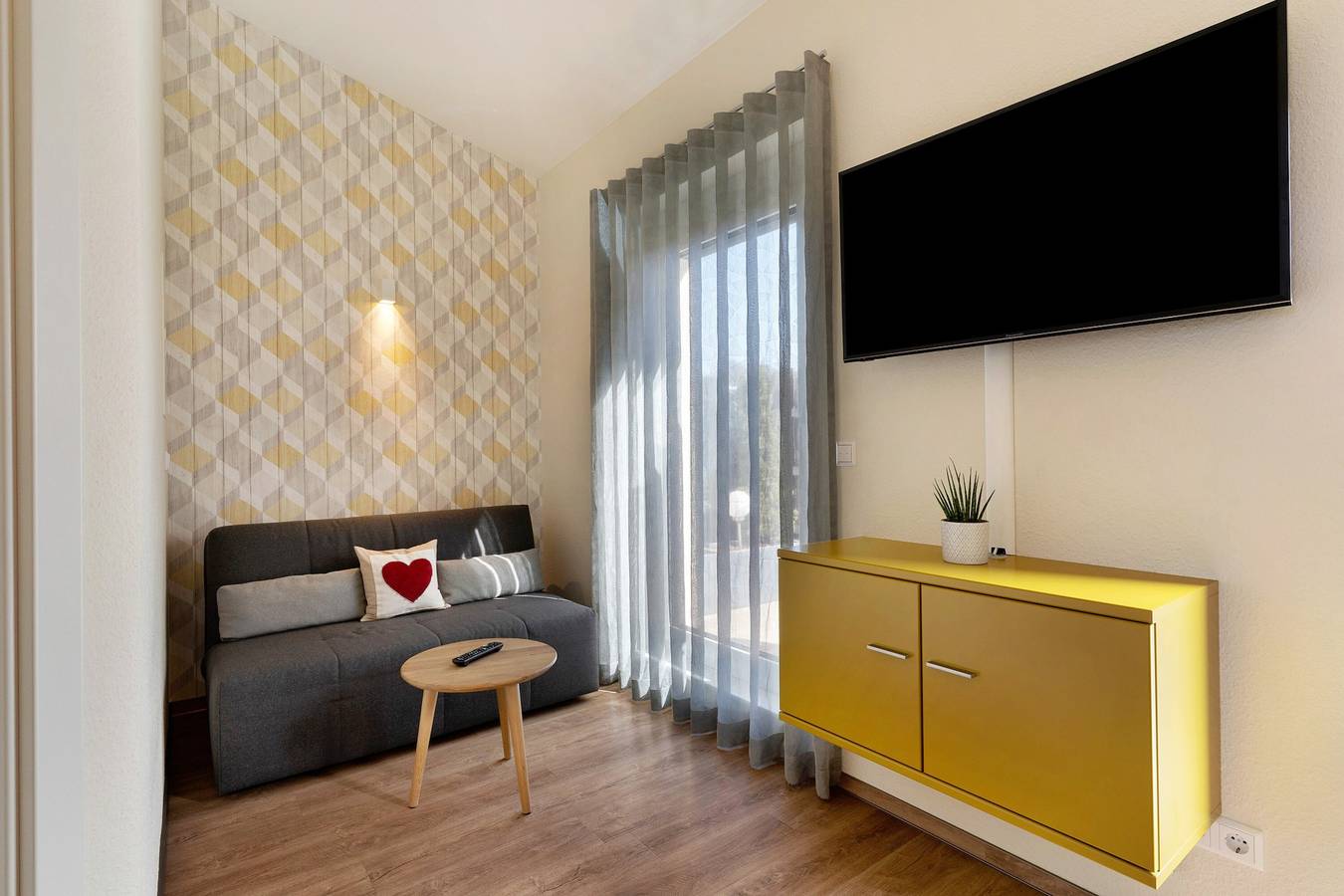 Ganze Wohnung, Apartment „Weißer Rain“ mit Wlan in Herbolzheim, Südschwarzwald