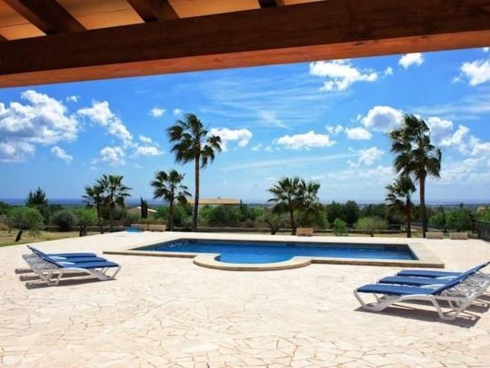 Finca für 6 Personen, mit Garten und Pool sowie Terrasse in Calonge (Mallorca) - 2