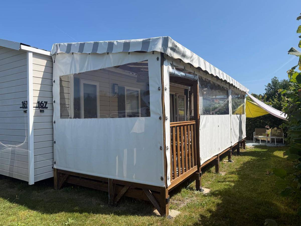Charmants Mobilhomes entre Lac&Océan et proche de la Vélodyssée in Sainte-Eulalie-en-Born, Côte d’Argent
