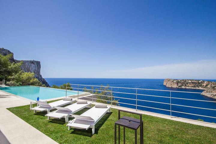 Villa für 12 Personen, mit Balkon und Terrasse sowie Garten und Sauna in Palma