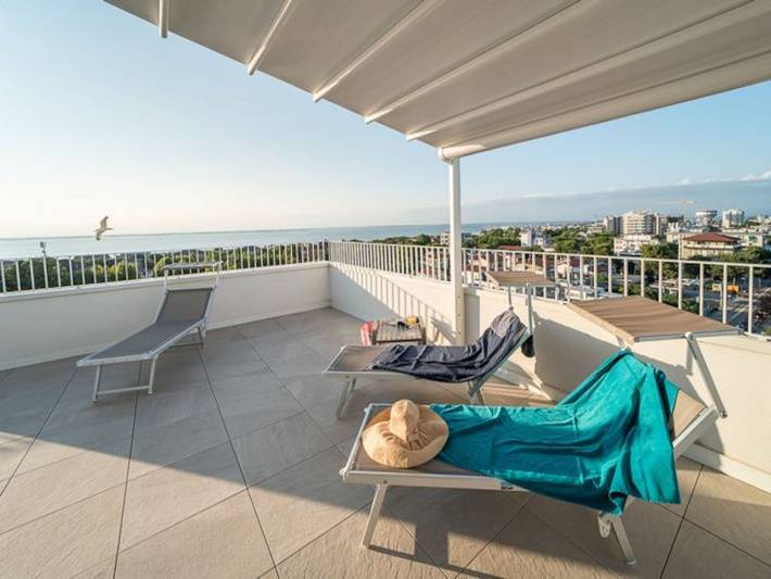 Ganze Wohnung, Elegantes Apartment mit herrlicher Terrasse in Lignano Sabbiadoro, Udine Provinz
