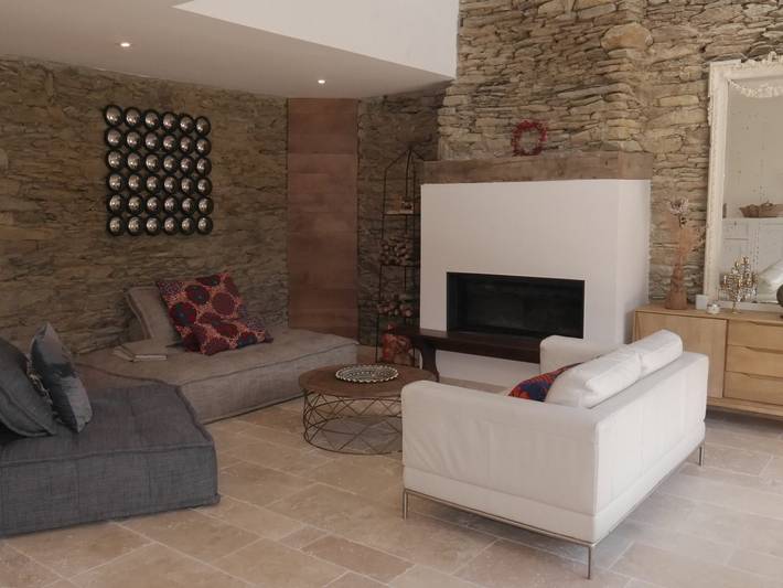 Casa contemporánea en zona tranquila cerca de la playa, incluye WiFi in Locmaria, Côte des Mégalithes