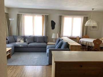 Ferienwohnung für 4 Personen, mit Terrasse und Garten in Silvaplana