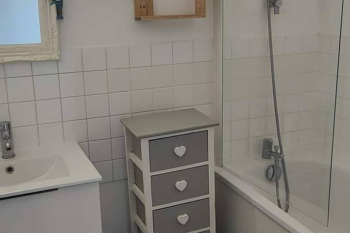 Gîte pour 5 personnes dans Plage Riva-Bella - 3