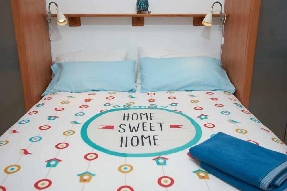 Apartamento entero, Bonita vivienda con vistas al mar +playa+Wifi in Radazul Bajo, El Rosario