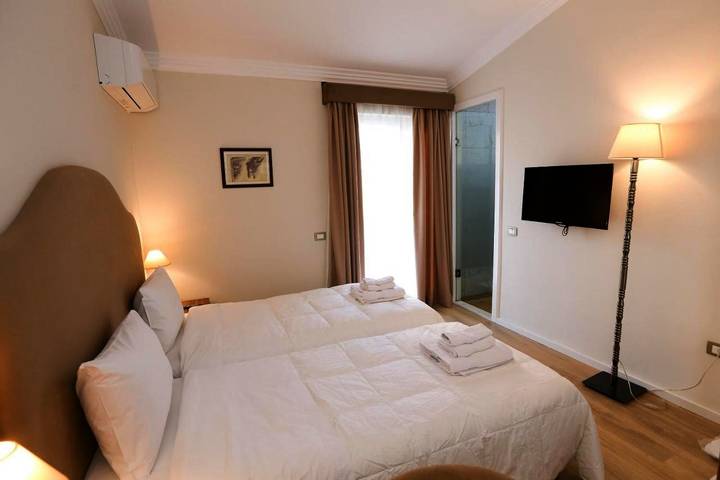 Hôtel pour 4 personnes, avec jardin