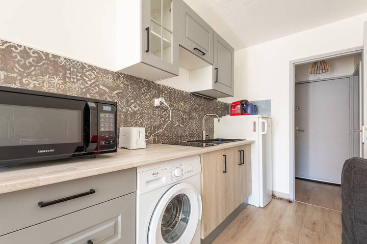 Gîte pour 4 personnes, avec terrasse dans Plage du Môle - 3