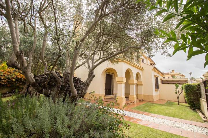 Casa rural para 8 personas, con Terraza además de Jardín y Piscina en Sanlúcar de Barrameda - 2