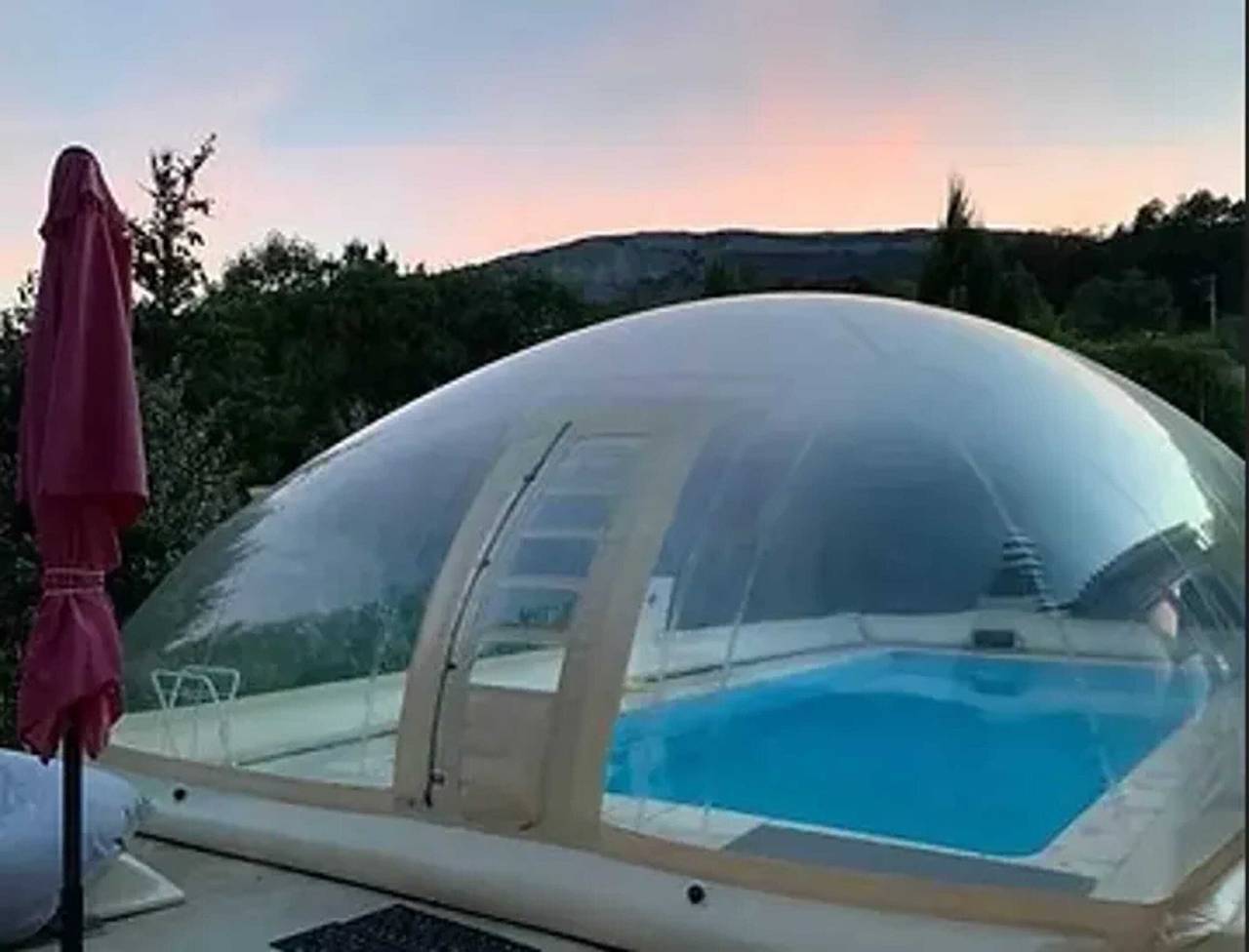 Villa attrayante avec piscine privée à Montlaur-en-Diois in Montlaur-en-Diois, Région de Die