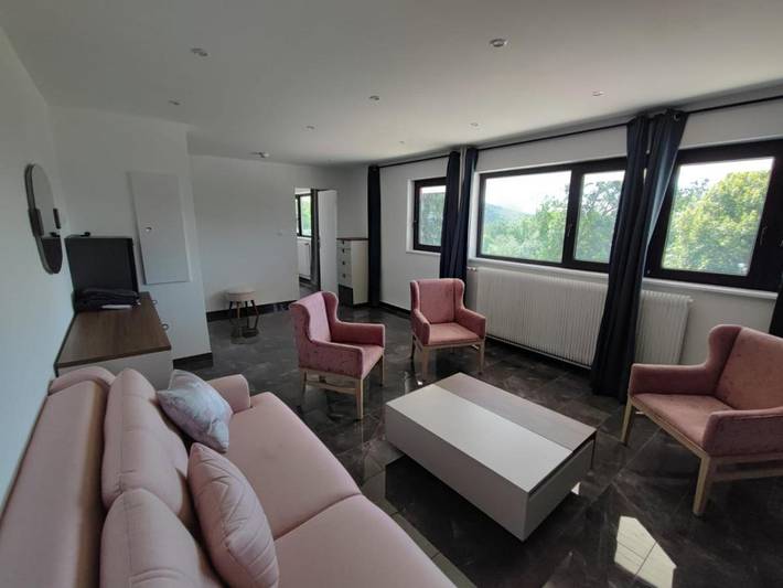 Hôtel pour 6 personnes, animaux acceptés à Albé - 2