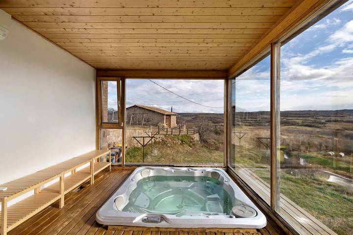 Casa rural para 14 personas, con Jacuzzi y Jardín en Berguedà - 2