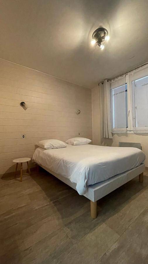 Hôtel pour 2 personnes, animaux acceptés à Vairé - 4