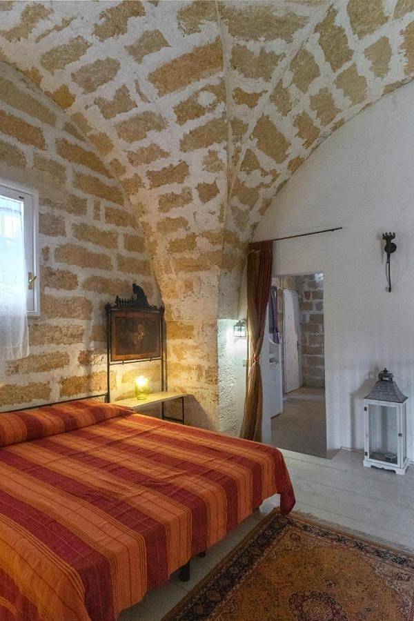 Masseria Tornesella Don Giuliano in Parabita, Golfo di Taranto