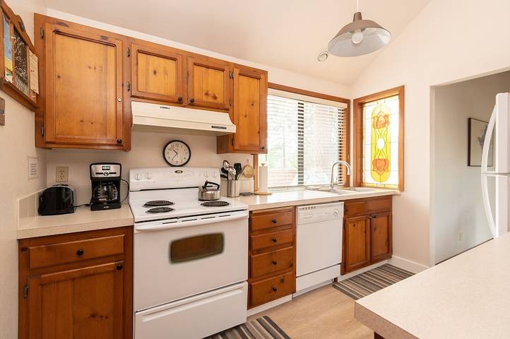 Ferienhaus für 8 Personen, mit Whirlpool und Terrasse - 1