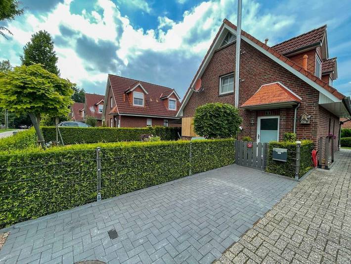 Ferienhaus in Aurich mit Schwimmbecken in Aurich, Landkreis Aurich