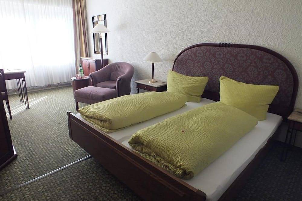 Doppelzimmer,  Balkon, Moselblick - Hotel Moselkern in Burg Eltz, Moselkern