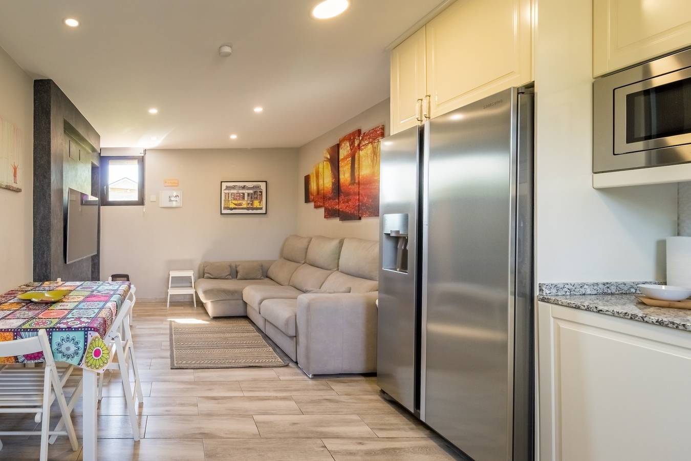 Casa de vacaciones 'La Centinela' con vistas a la montaña, piscina privada y Wi-Fi in Miengo, Costa de Cantabria