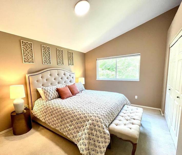 Location de vacances pour 7 personnes, avec jardin à Anchorage