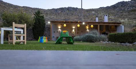 Villa voor 8 Personen in Kokkini Hani, Iraklio-Heraklion en omgeving, Afbeelding 4