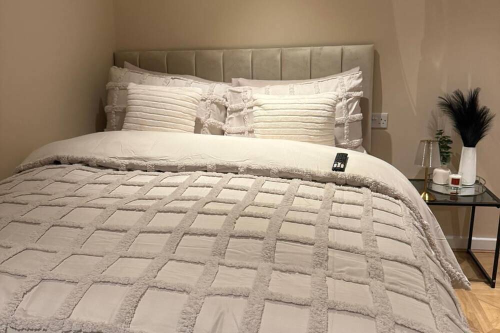 Prime 1-bedroom in a house in Watford in Watford, Hertfordshire