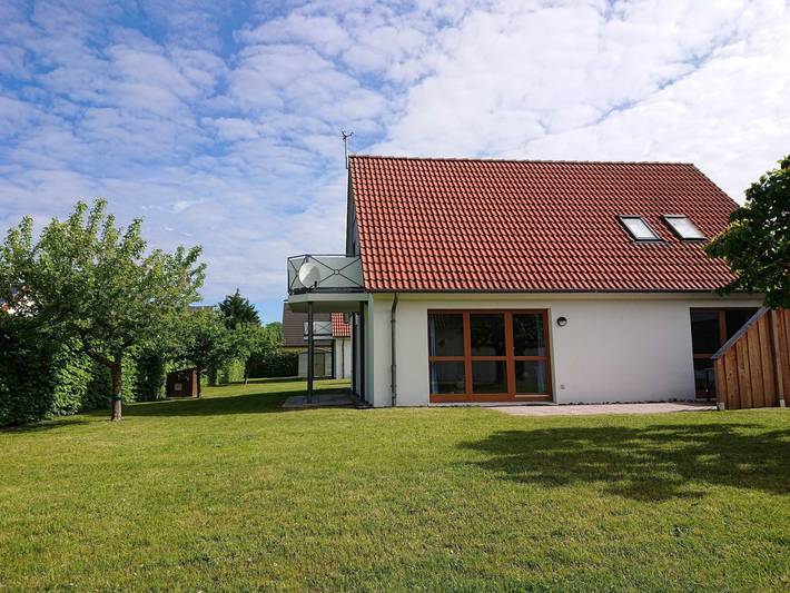 Ferienwohnung für 3 Personen, mit Garten und Balkon, kinderfreundlich - 1